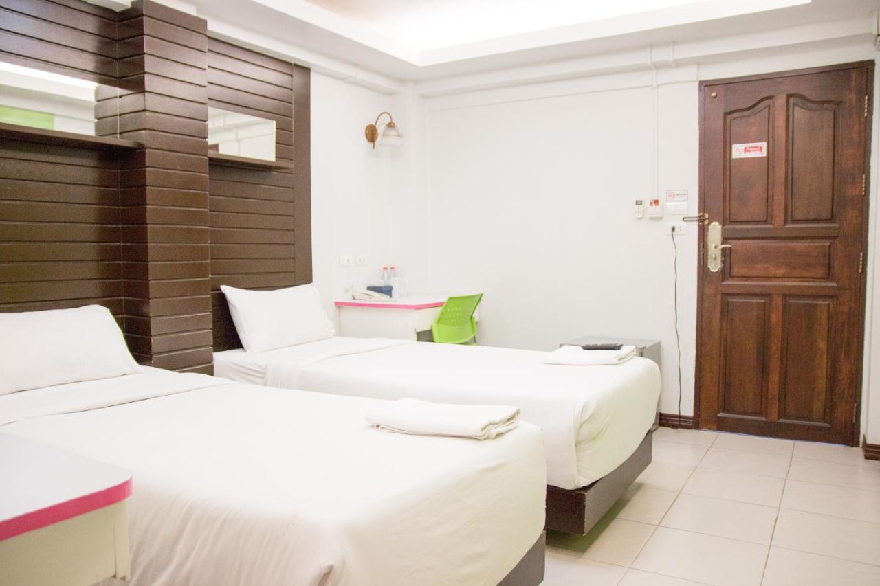 Huay Kaew Palace 1 Hotel Chiang Mai Buitenkant foto