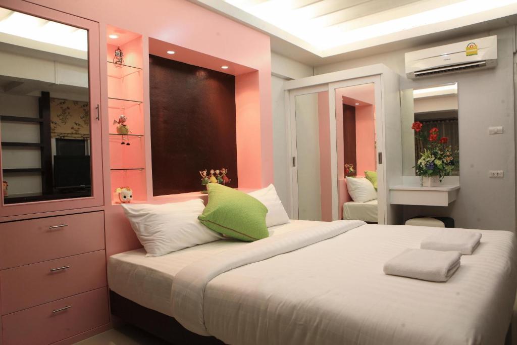 Huay Kaew Palace 1 Hotel Chiang Mai Kamer foto